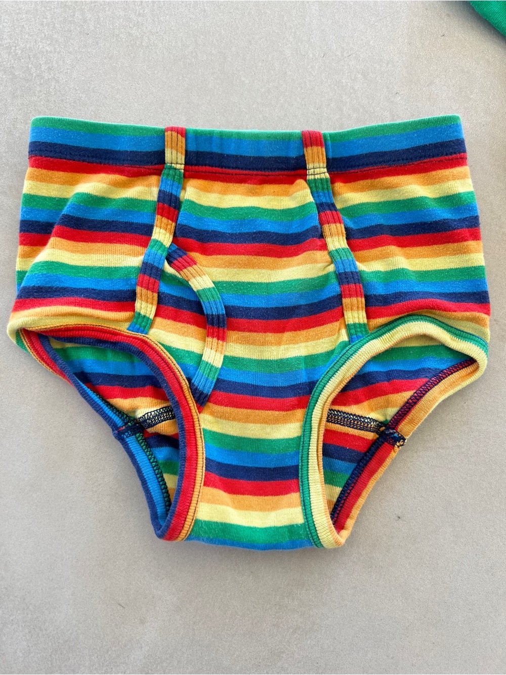 HANNA ANDERSSON Kids Boys Multi-Color Cotton Briefs, set of 5, 100/110cm | Small - Picture 5 of 6